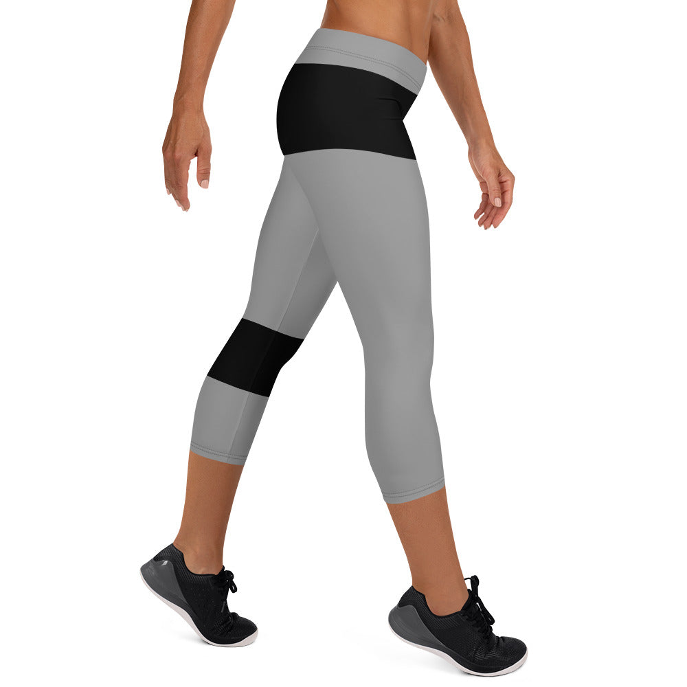 She'va Capri Athletic Leggings (gry/blk)