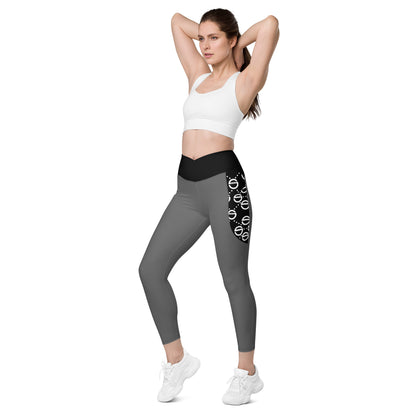 She'va Sport Crossover leggings with pockets
