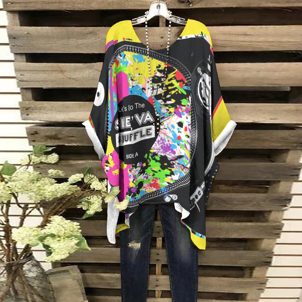She'va Women's Graphic Bat Sleeve Shirt (shuffle)
